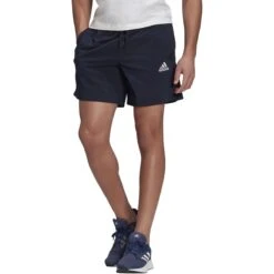 Adidas AEROREADY Essentials Chelsea Small Logo Shorts Herren 11 Adidas AEROREADY Essentials Chelsea Small Logo Shorts Herren -Sport 2000 Geschaft adidas 2845314781 gk9603 model9