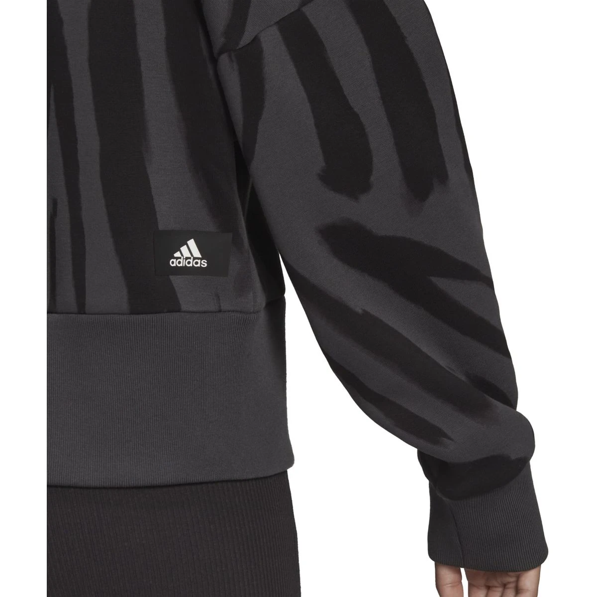 Adidas Sportswear Future Icons Feel Fierce Graphic Sweatshirt Damen 6 Adidas Sportswear Future Icons Feel Fierce Graphic Sweatshirt Damen – Bild 6