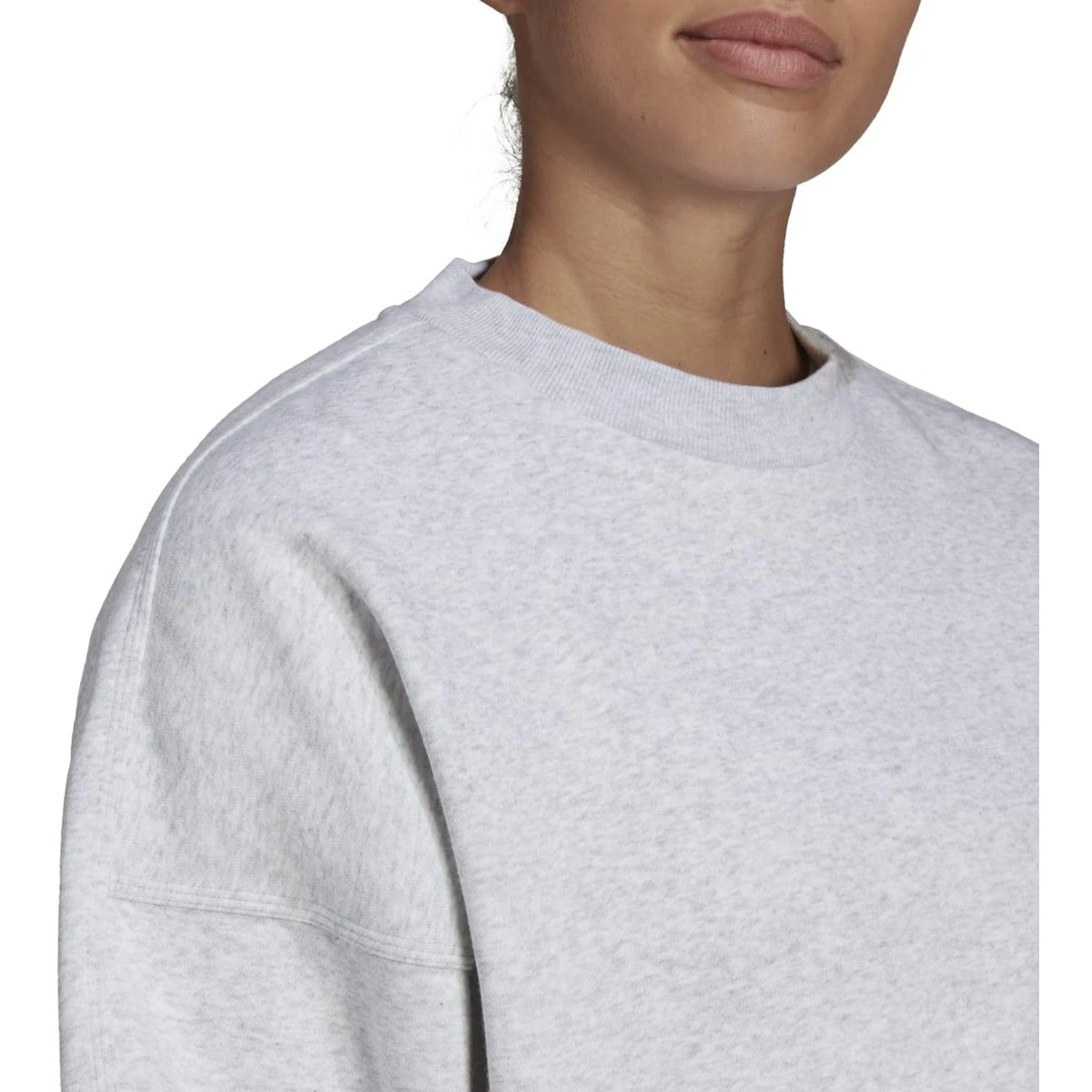 Adidas Sportswear Studio Lounge Fleece Sweatshirt Damen 5 Adidas Sportswear Studio Lounge Fleece Sweatshirt Damen – Bild 5