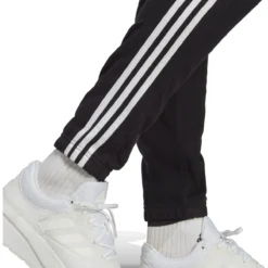 Adidas Essentials French Terry Tapered Elastic Cuff 3-Streifen Hose Herren 10 Adidas Essentials French Terry Tapered Elastic Cuff 3-Streifen Hose Herren -Sport 2000 Geschaft adidas ic0050 ic0050 model4
