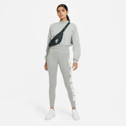 Nike Sportswear Essential High-Waisted Damen Tight 10 Nike Sportswear Essential High-Waisted Damen Tight -Sport 2000 Geschaft nike CZ8534 063 model3