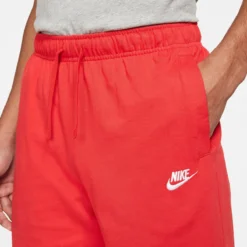 Nike Sportswear Club Herren Shorts -Sport 2000 Geschaft nike bv2772 658 model4