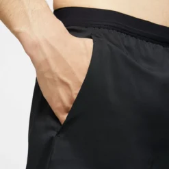 Nike Flex Stride 7" 2-In-1 Herren Shorts -Sport 2000 Geschaft nike cj5471 010 model4