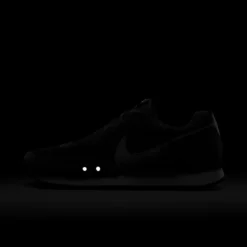 Nike Venture Runner Herren Freizeit-Schuh -Sport 2000 Geschaft nike ck2944 014 detail5 uxngha