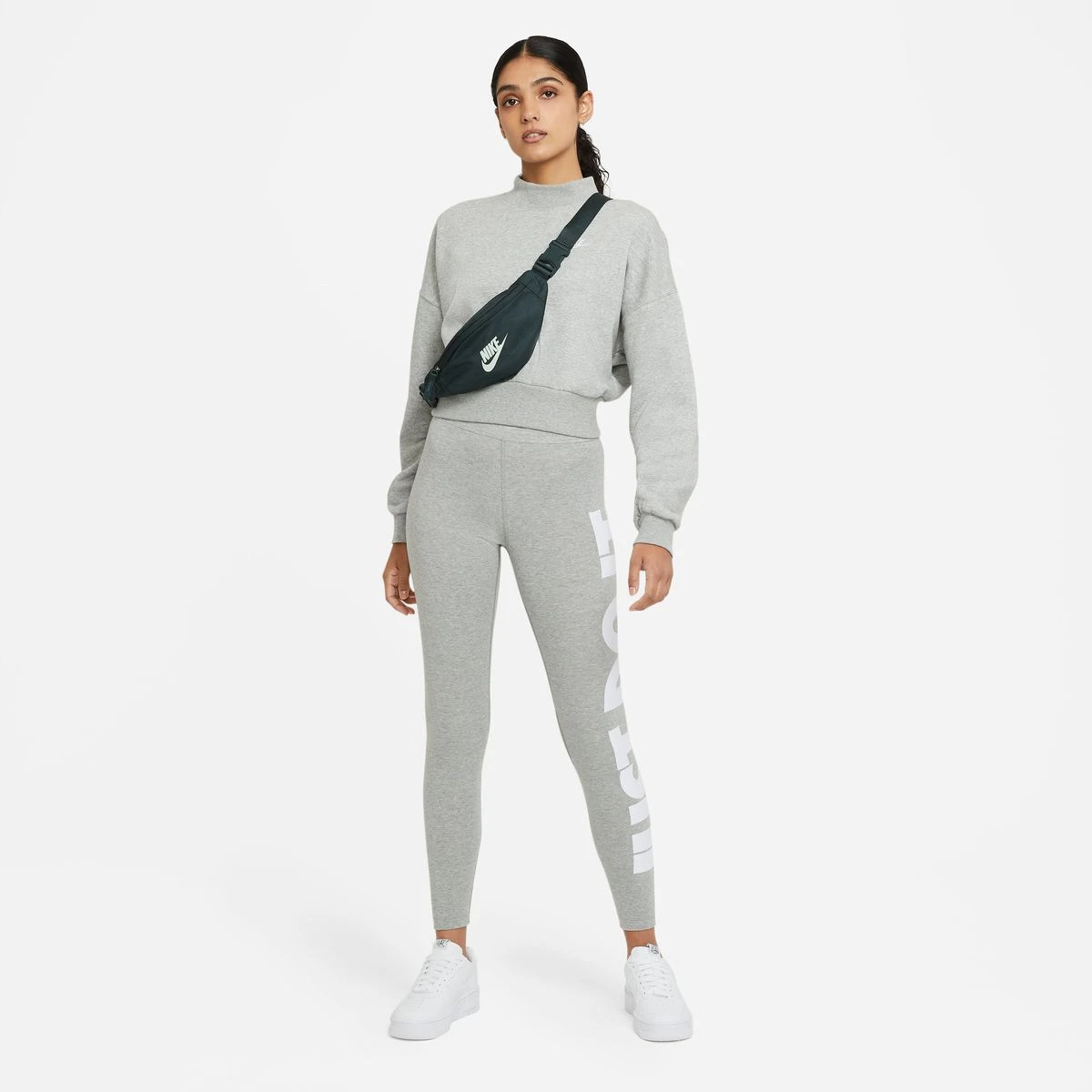 Nike Sportswear Essential High-Waisted Damen Tight 6 Nike Sportswear Essential High-Waisted Damen Tight – Bild 6