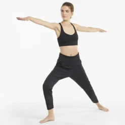 Puma Studio Yogini Slim Jogger Damen Trainingshose -Sport 2000 Geschaft puma 520981 01 model3