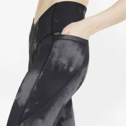 Puma Train AOP Eversculpt High Waist 3/4 Tight Damen Tights -Sport 2000 Geschaft puma 521608 01 model4